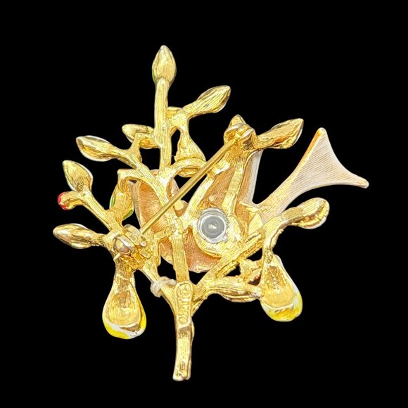 Vintage Signed ART Partridge in a Pear Tree Enamel Brooch - Picture 2 of 5